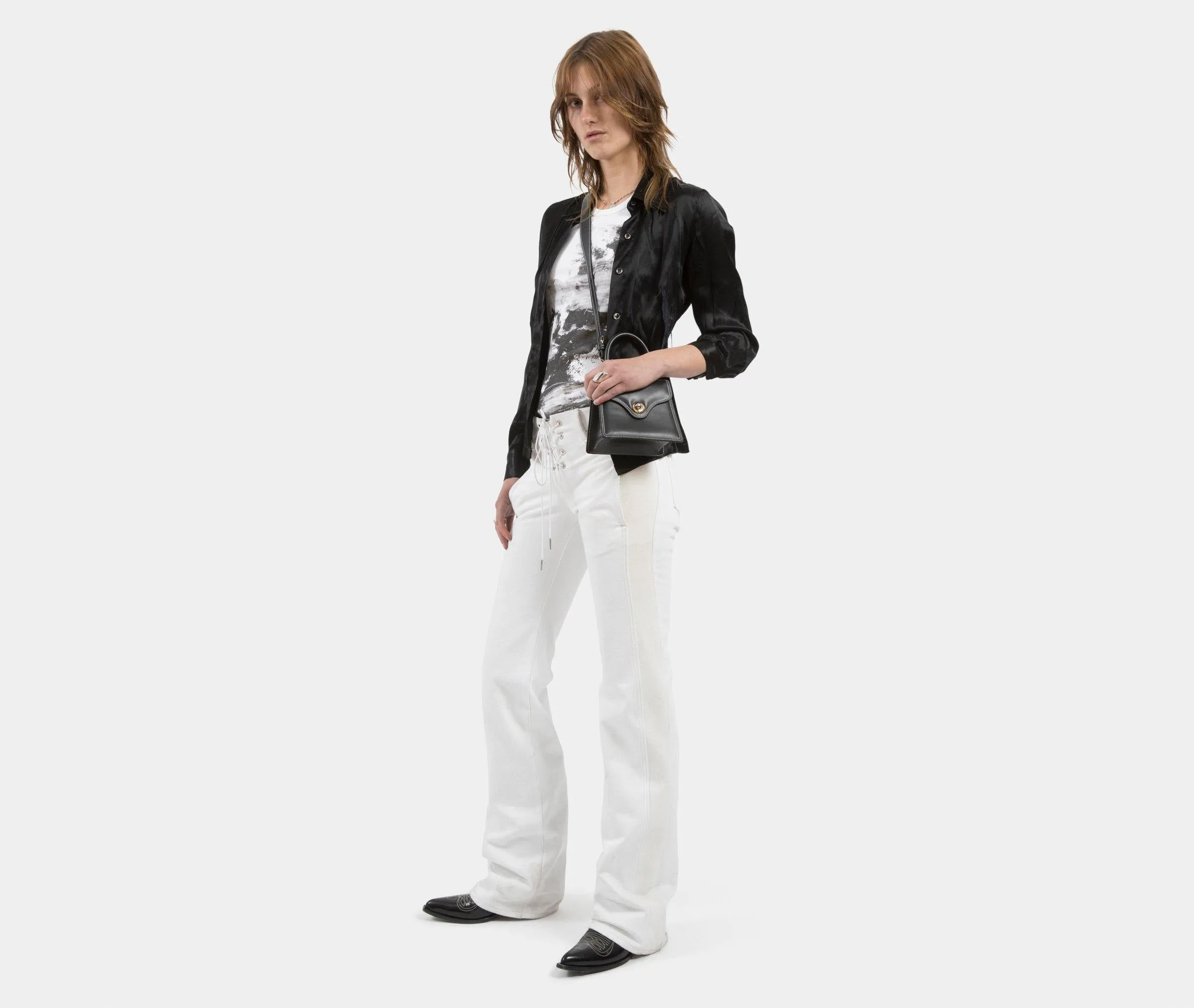Lady 15 - Black