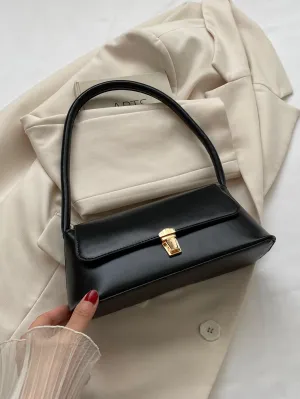 Leather Metal Lock Decoration Clamshell Baguette Bag - Black