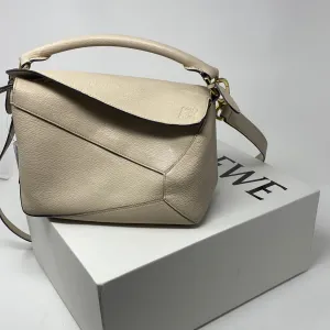 Loewe Puzzle Edge Bag Angora