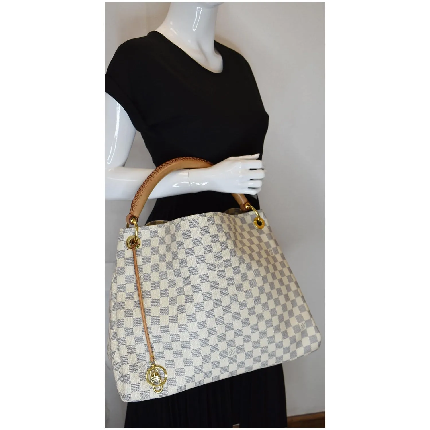 LOUIS VUITTON Artsy MM Damier Azur Shoulder Bag White