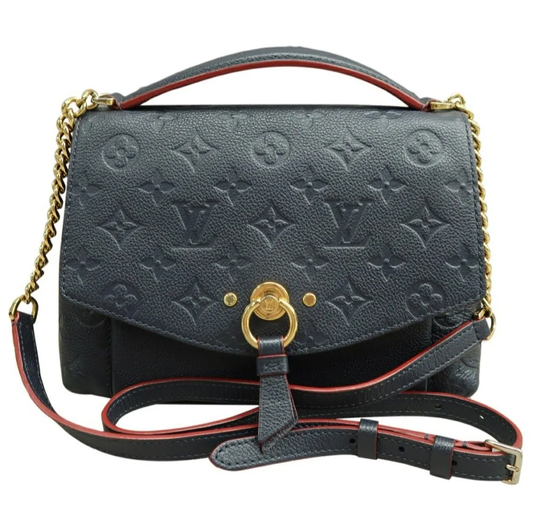 Louis Vuitton Blanche Navy Monogram Leather Shoulder bag