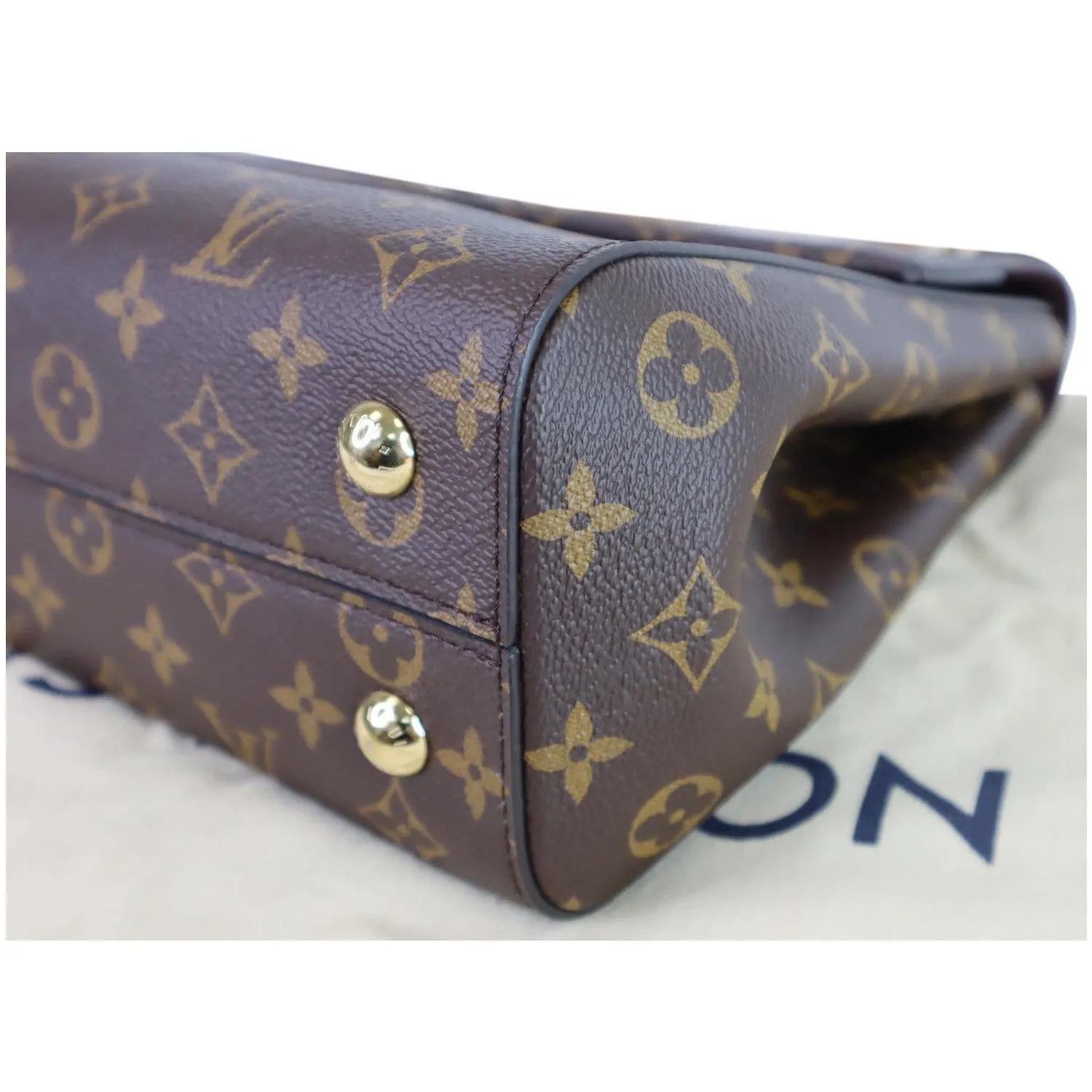 LOUIS VUITTON Cluny MM Monogram Canvas Shoulder Bag Brown