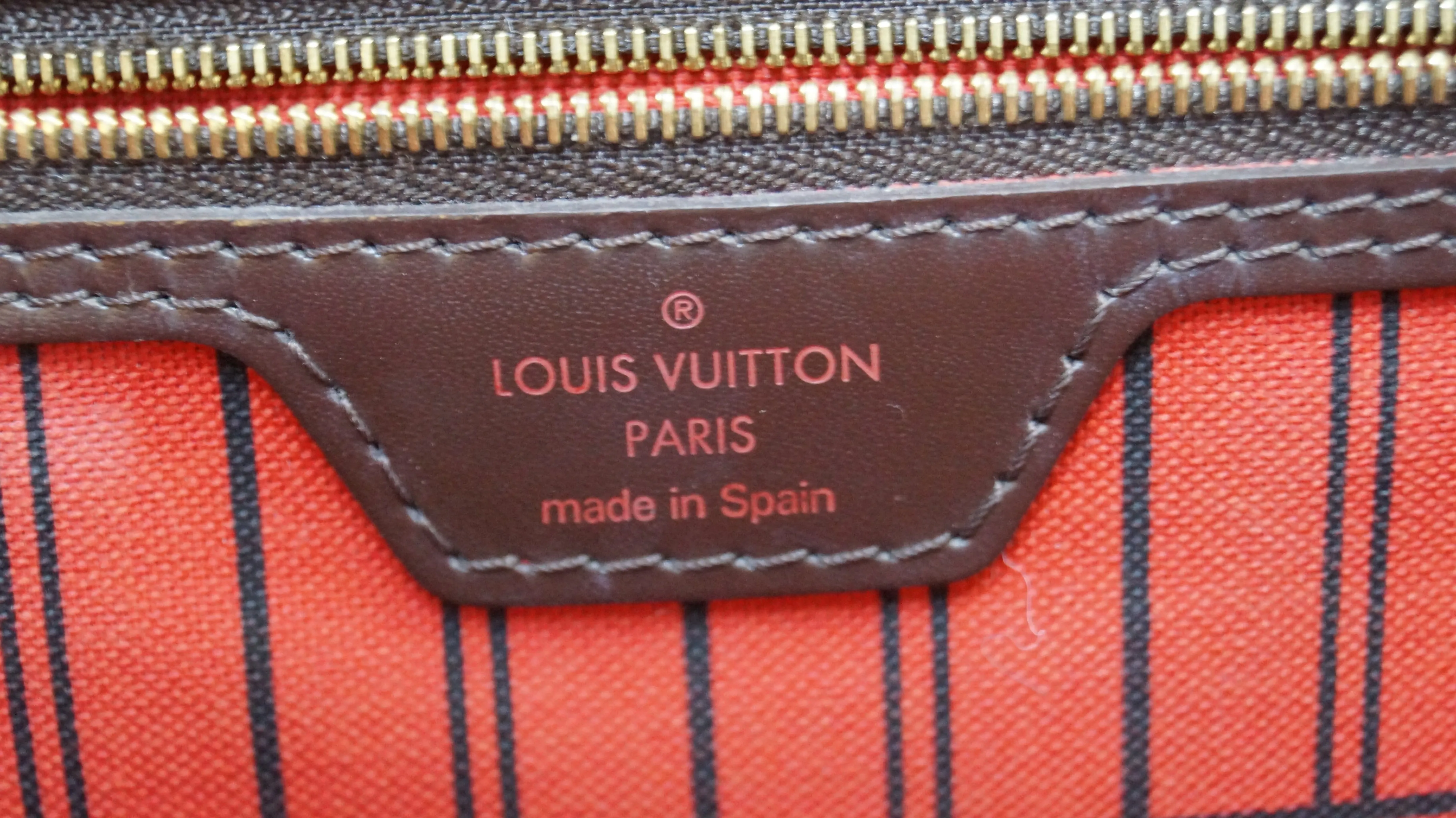 LOUIS VUITTON Damier Ebene Neverfull MM Shoulder Bag