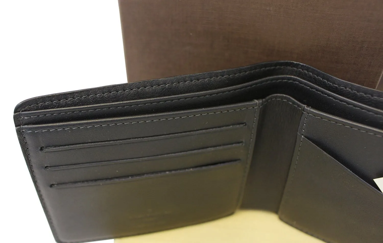 LOUIS VUITTON Damier Graphite Multiple Wallet
