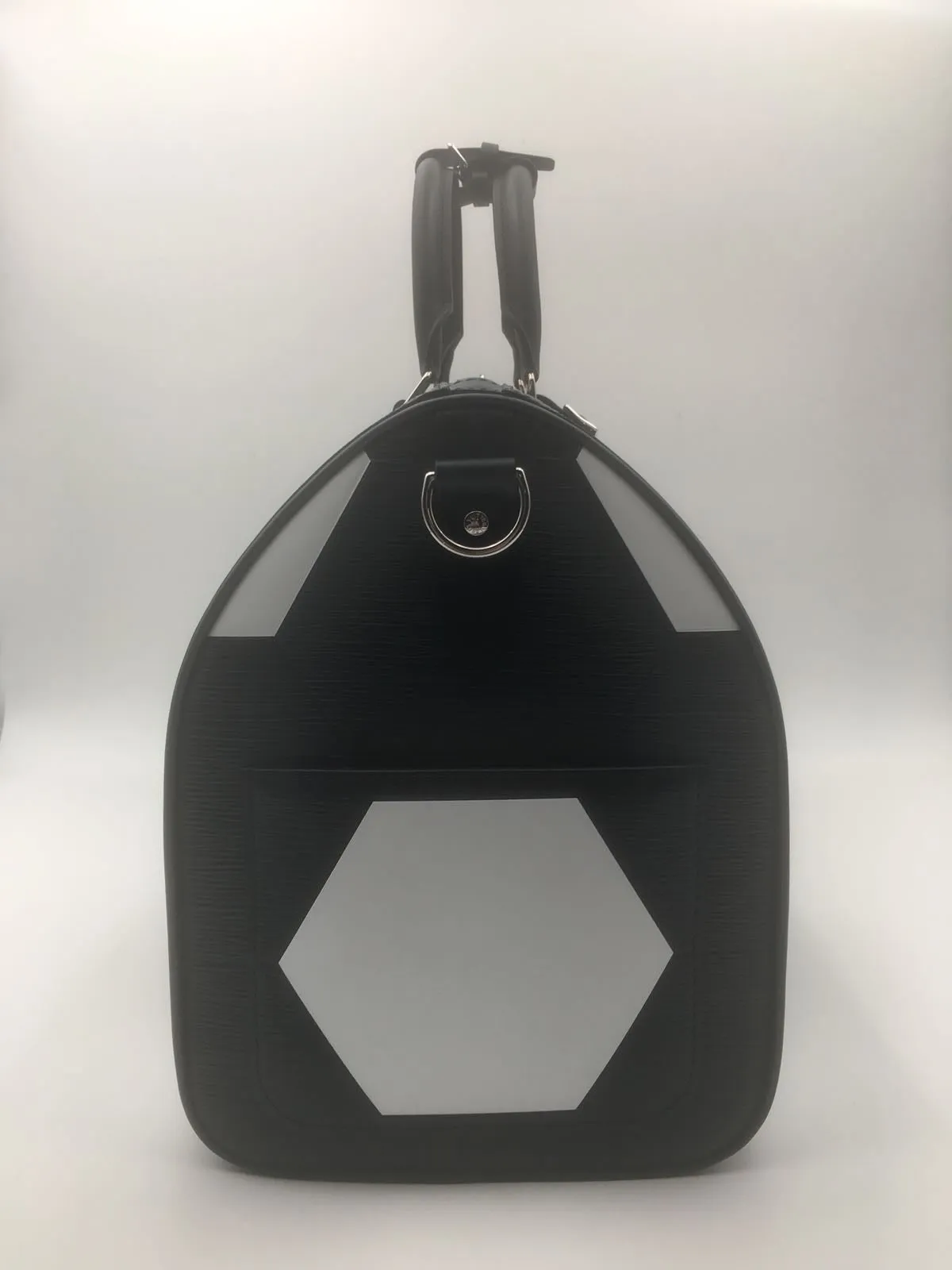 Louis Vuitton FIFA WORLD CUP Keepall Bandouliere 50 M52187