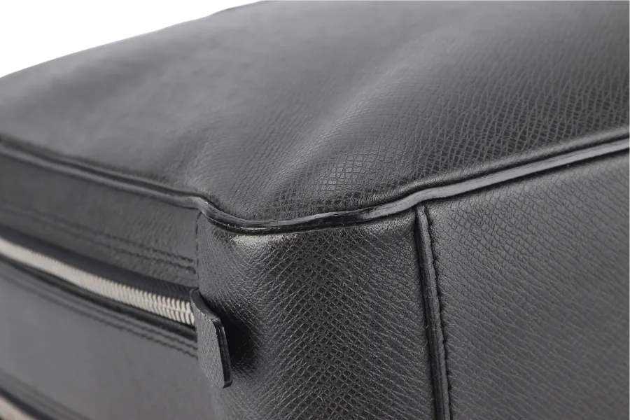 LOUIS VUITTON GREY TAIGA LEATHER DOCUMENT BAG WITH DUST COVER, LOCK&KEYS