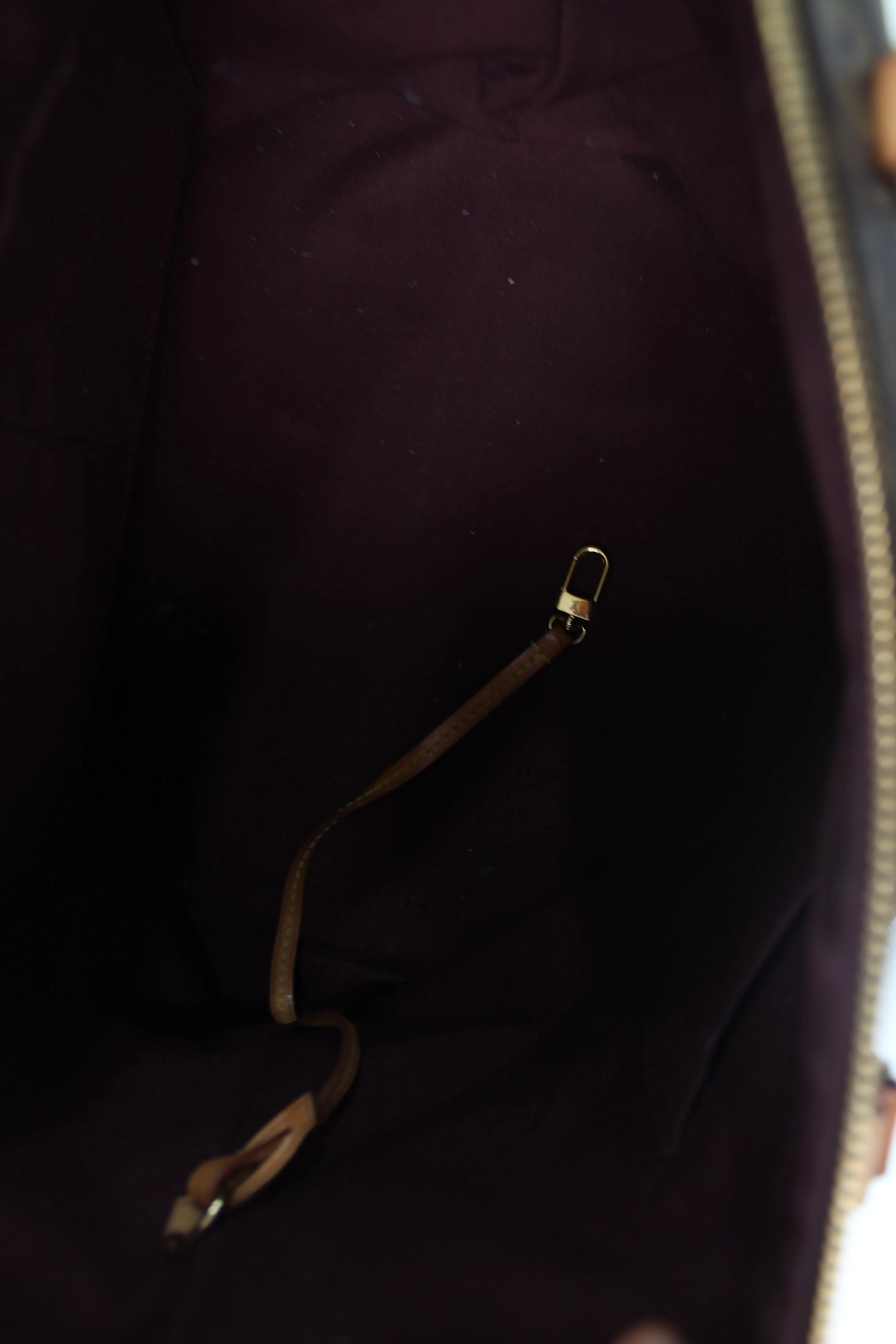 Louis Vuitton Inea MM