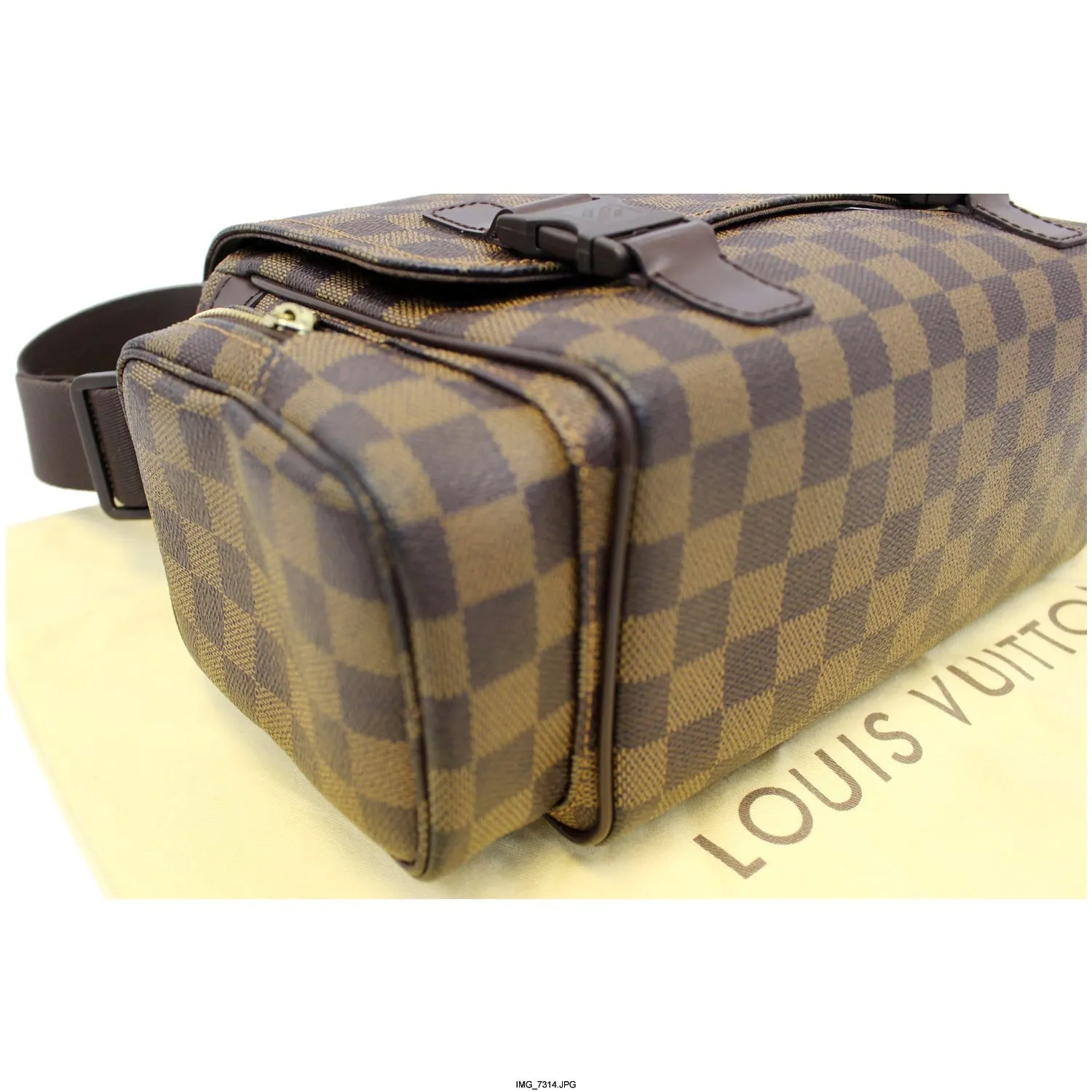 LOUIS VUITTON Melville Reporter Damier Ebene Shoulder Crossbody Bag