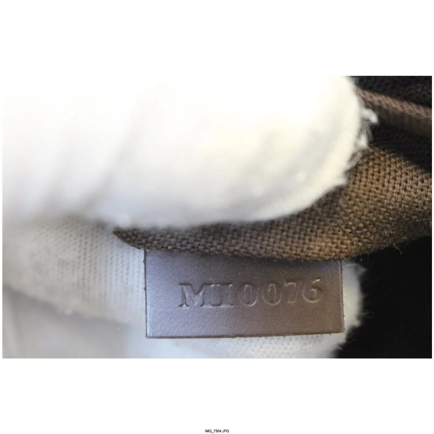 LOUIS VUITTON Melville Reporter Damier Ebene Shoulder Crossbody Bag