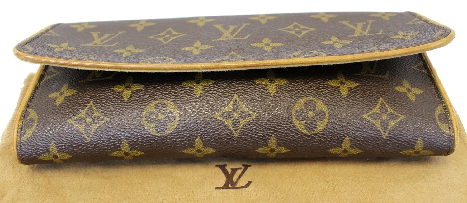 LOUIS VUITTON Monogram Canvas Pochette Twin GM Shoulder Bag