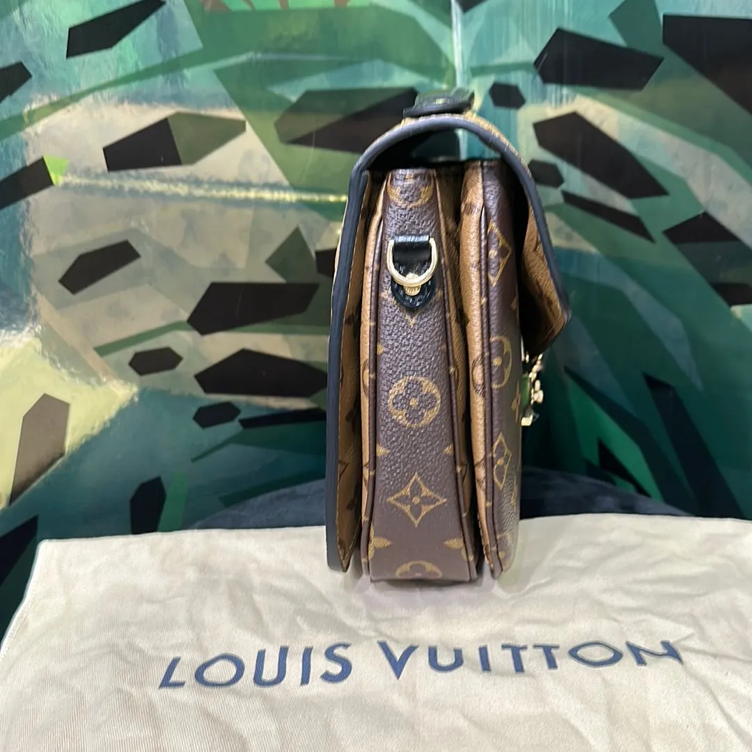 Louis Vuitton Pochette Metis Monogram Reverse Crossbody