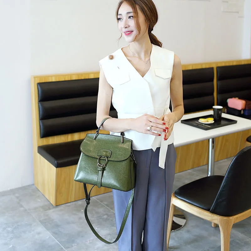 <bold>Top-Handle / Crossbody Bag <br>Genuine-Leather