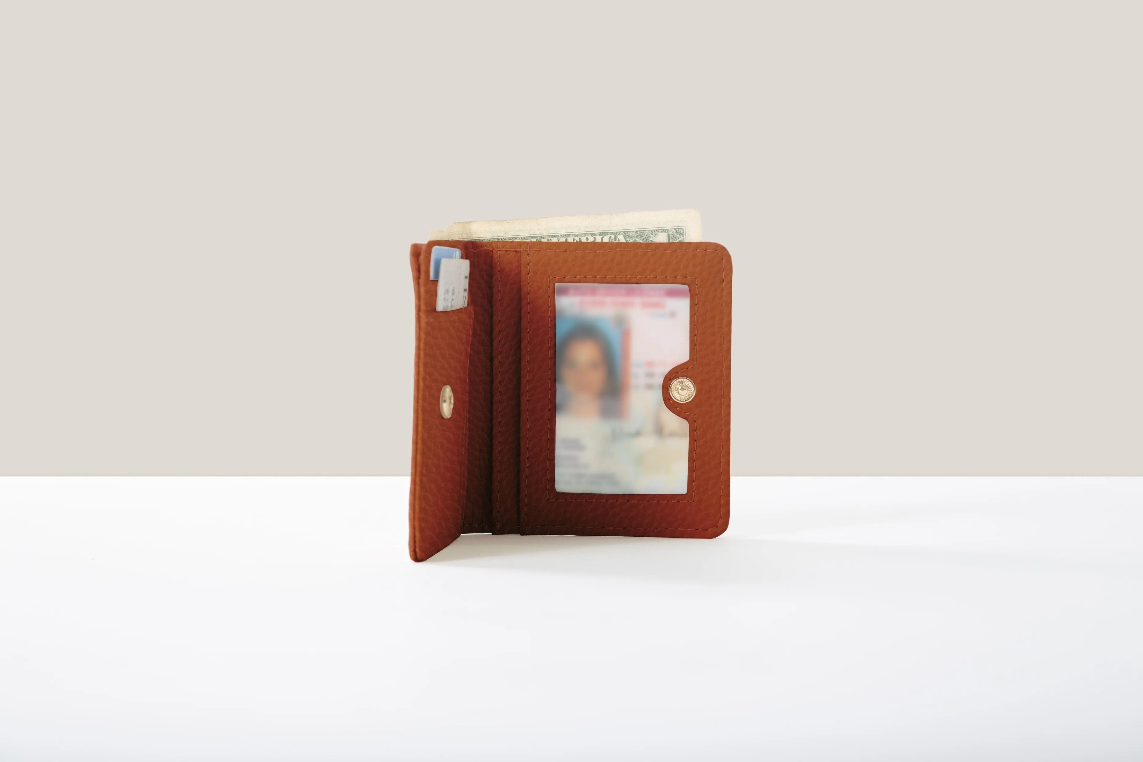 Luca Apple Leather Vegan Wallet | Cognac