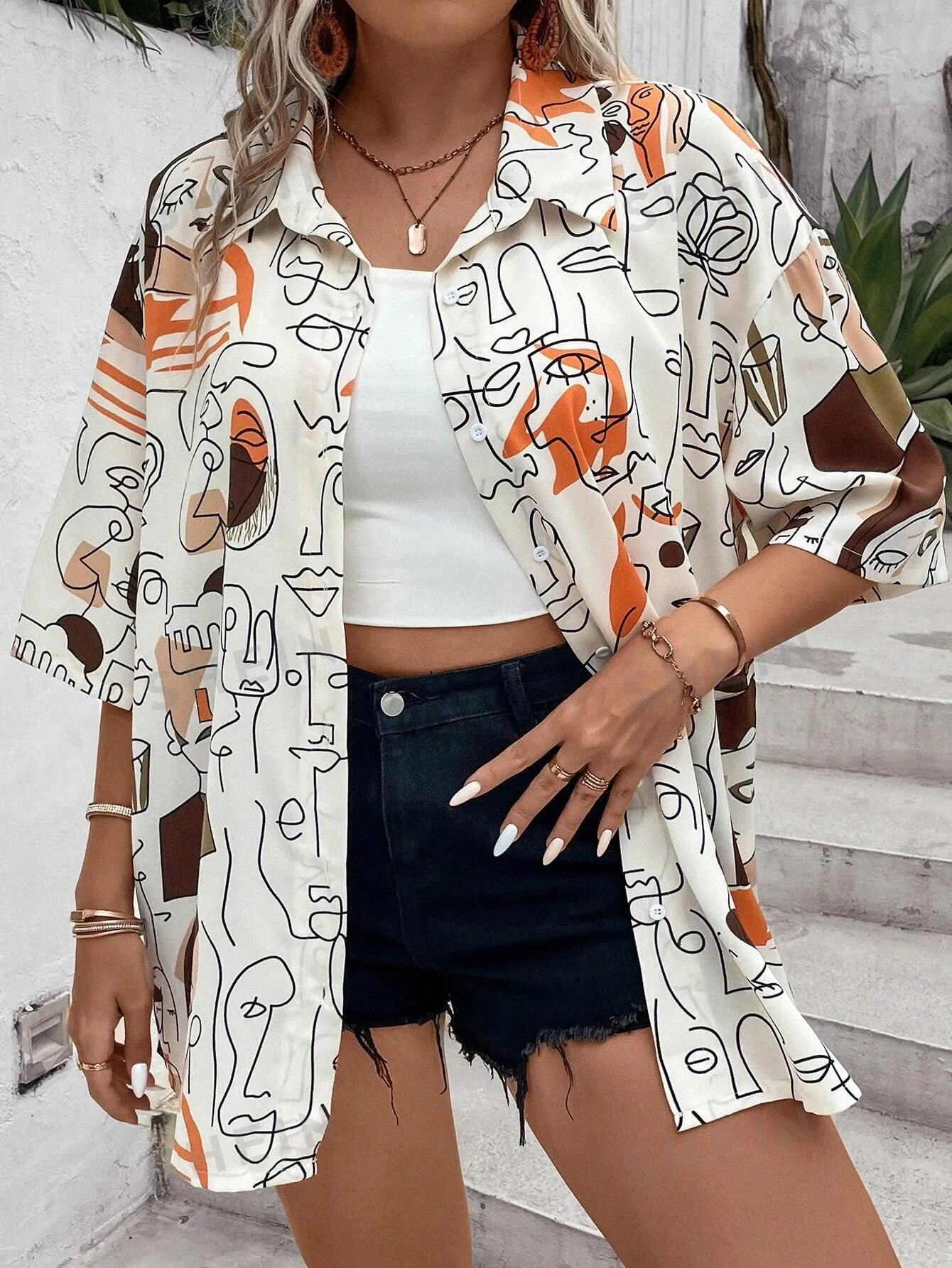 LUNE Plus Figure Graphic Drop Shoulder Shirt