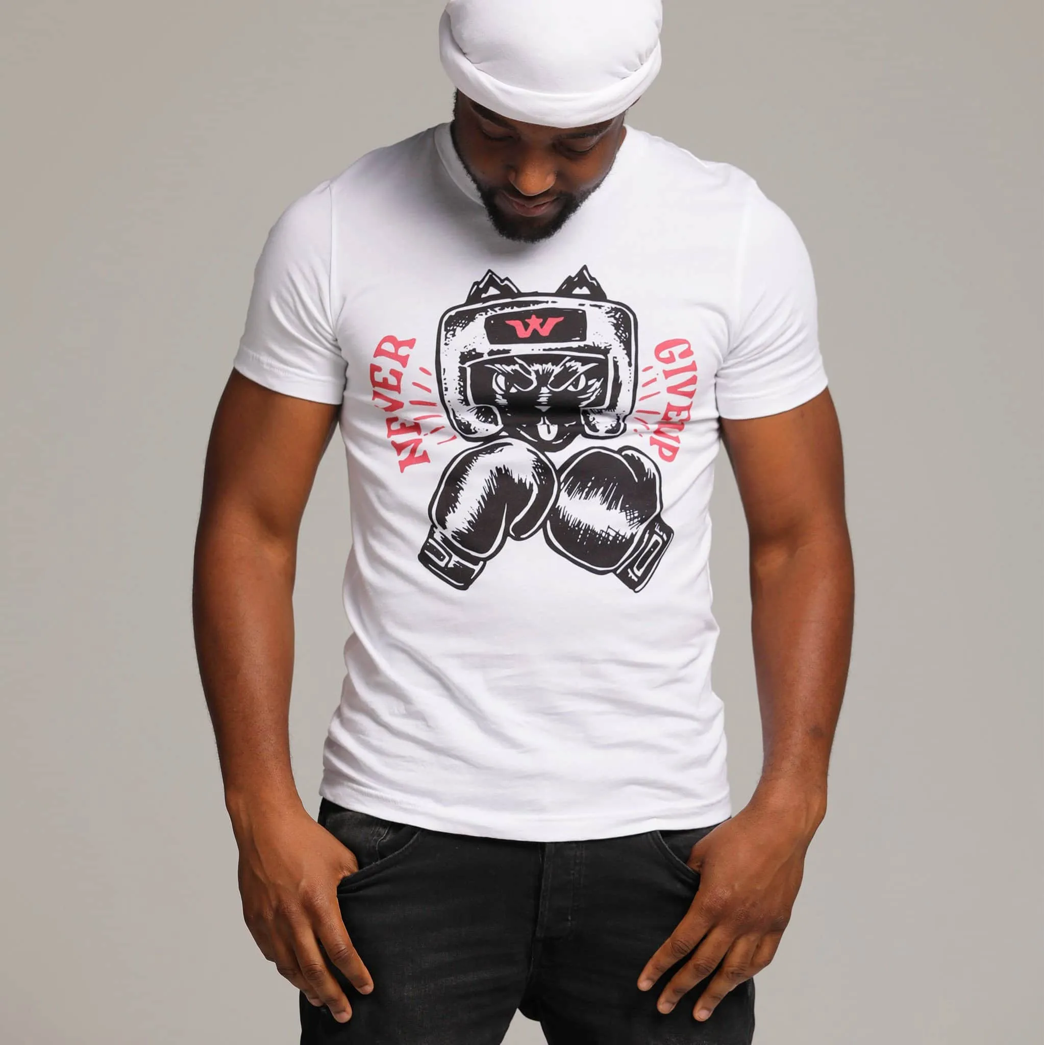 Never Give Up Graphic Tee