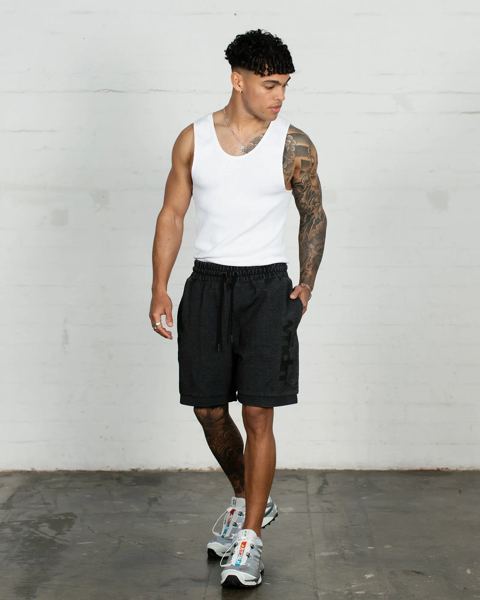 OFFCUT TECH TRACKSHORT - WASHED BLACK