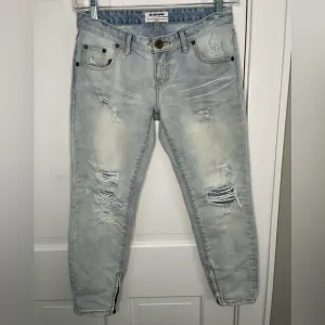 One X ONE TEASPOON Freebirds Low Waist Short Rise Skinny Jeans 27 Distressed