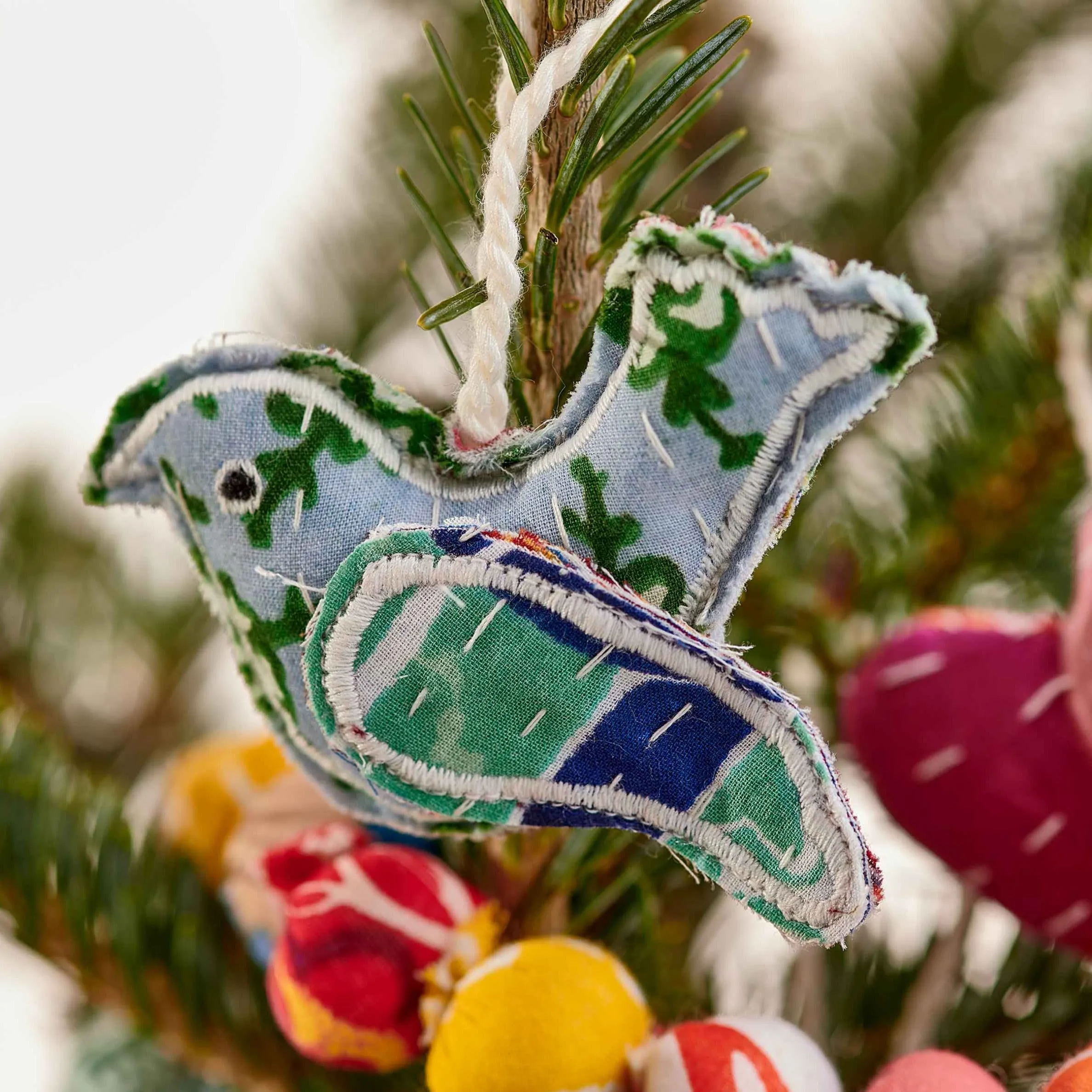 PATCHWORK CRNAMENTS