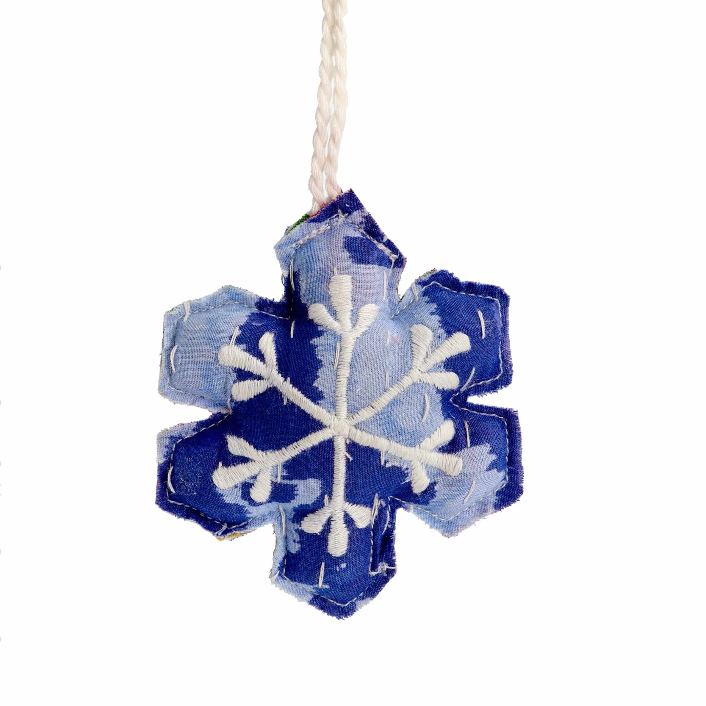 PATCHWORK CRNAMENTS