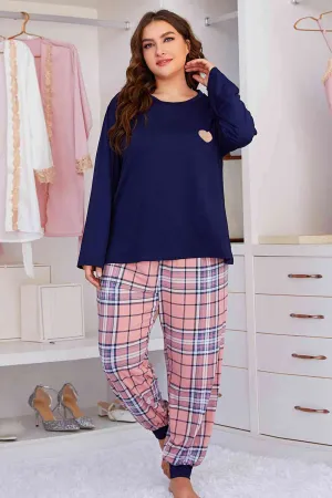 Plus Size Heart Graphic Top and Plaid Joggers Lounge Set (2 Colors)