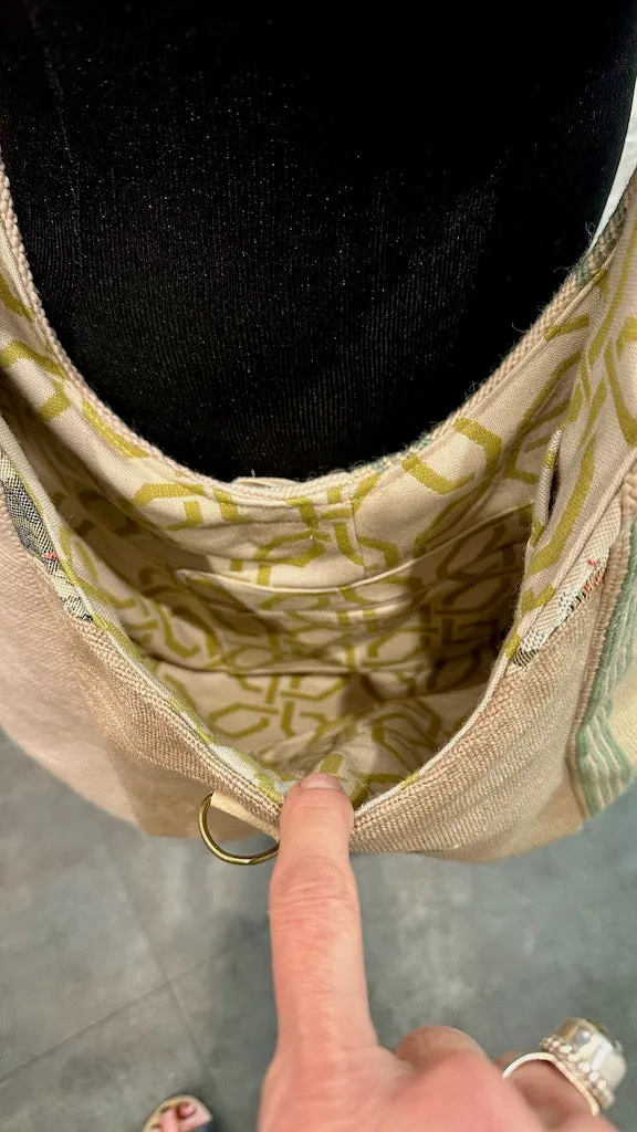 "CURLY IRIS"  Vintage Crossbody Handbag