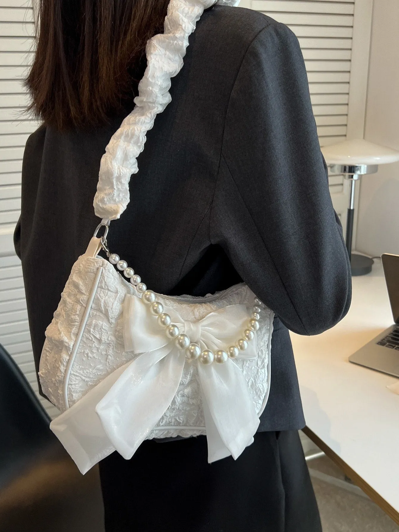 Rhinestone Pearl Chain & Decor Jacquard Bow Baguette Bag - White