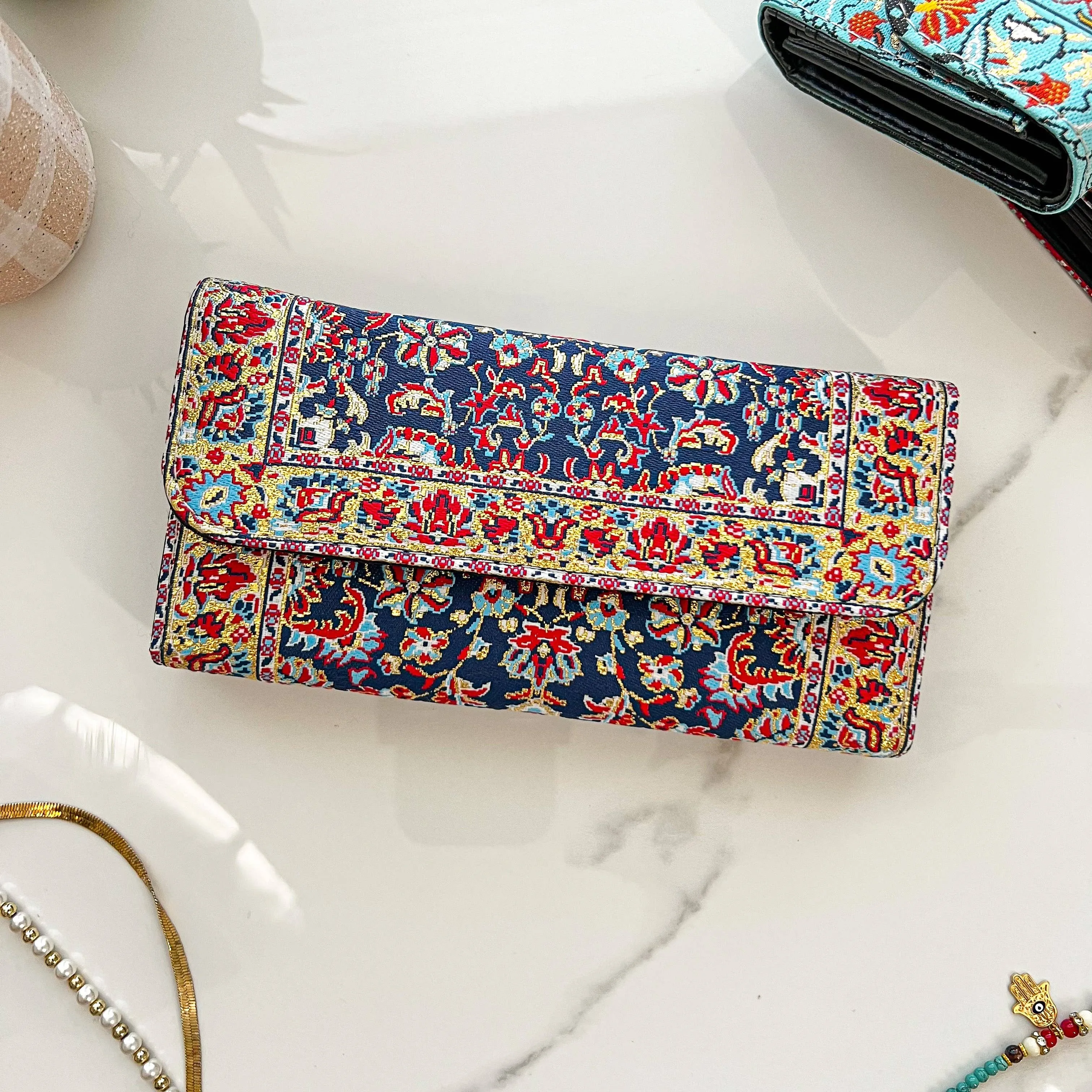 RUGLTW-018 - Handcrafted Boho Wallet