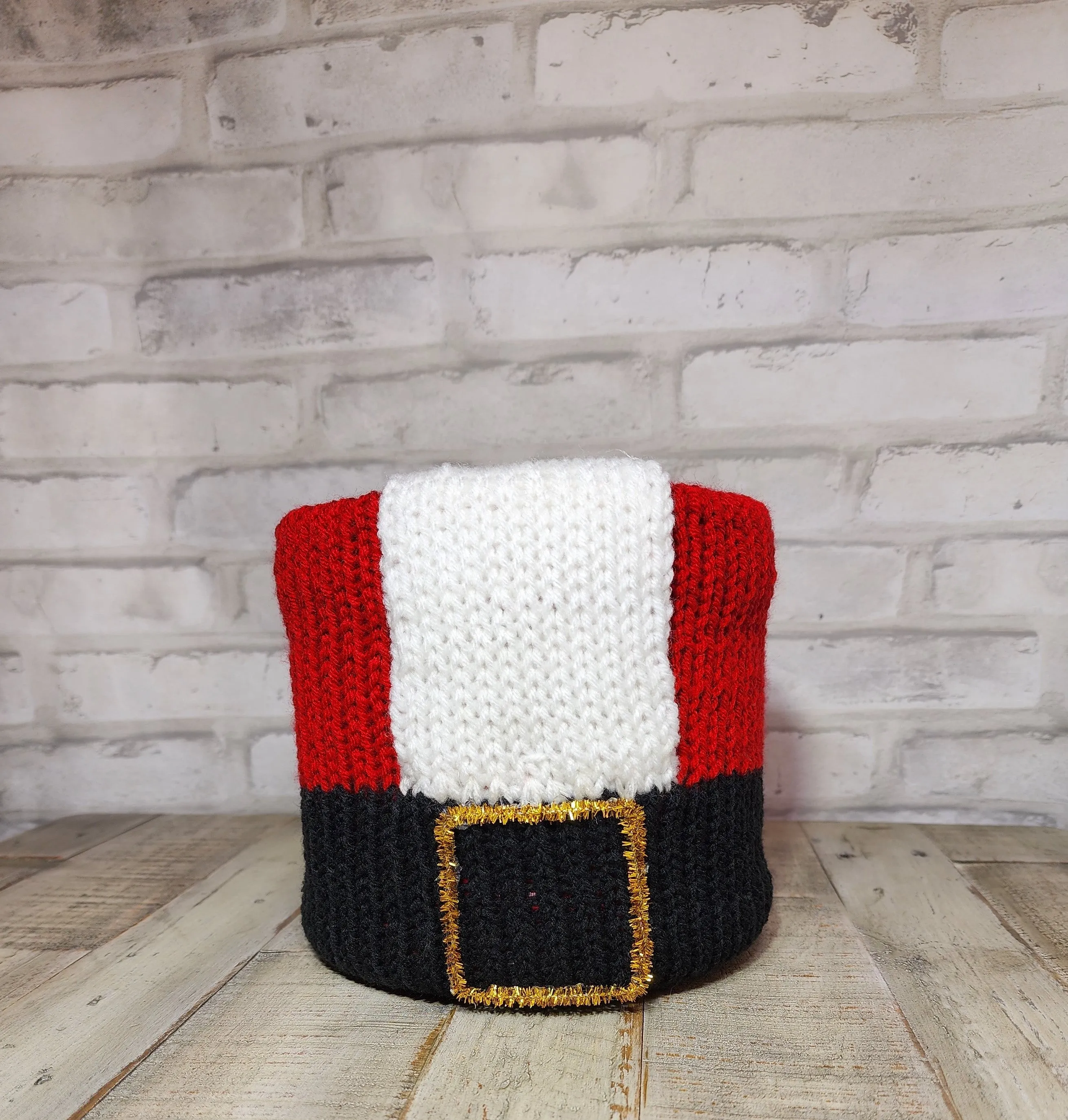 Santa Claus Gift Basket Addi King Pattern