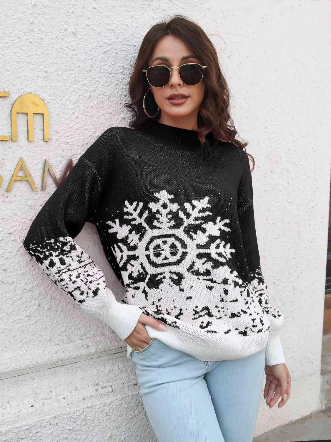 Snowflake Pattern Mock Neck Sweater (2 Colors)