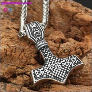 Stainless steel Pendant necklace with Valknut Gift Bag