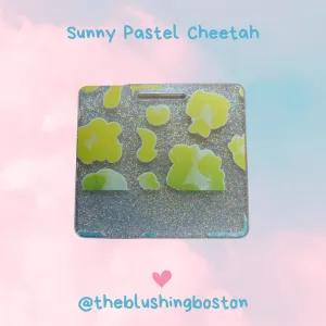 Sunny Pastel Cheetah   - Badge Buddy