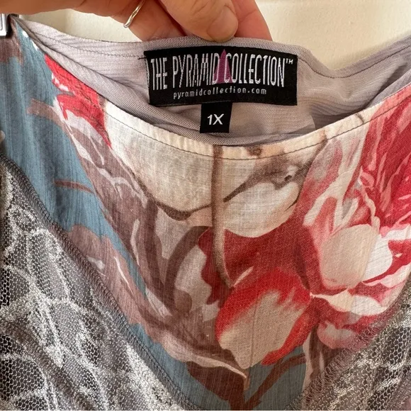 The Pyarmid Collection Floral Lace Handkerchief Flowy Bohemian Skirt 1X