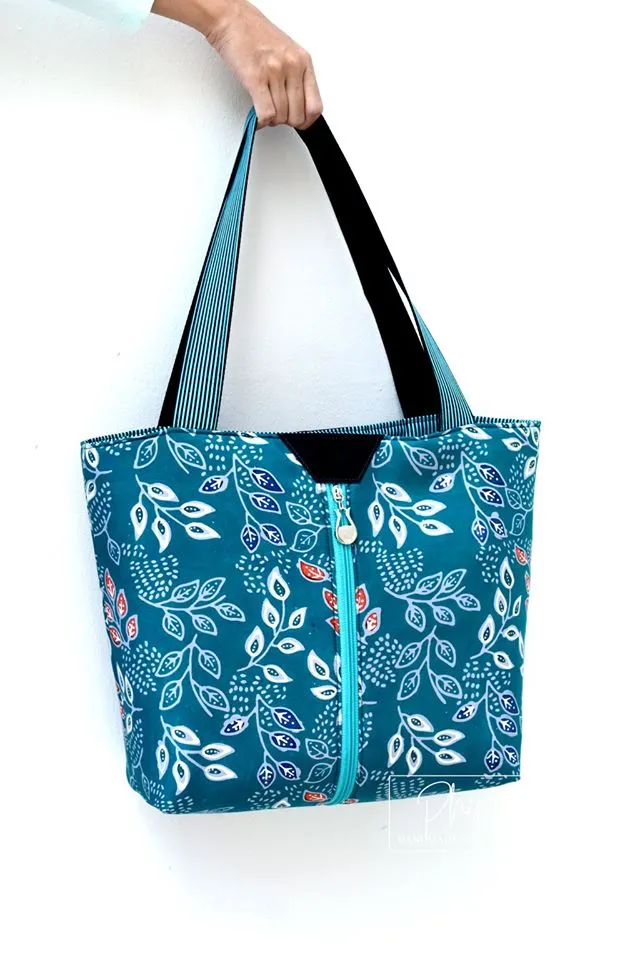 Topaz Tote PDF Pattern