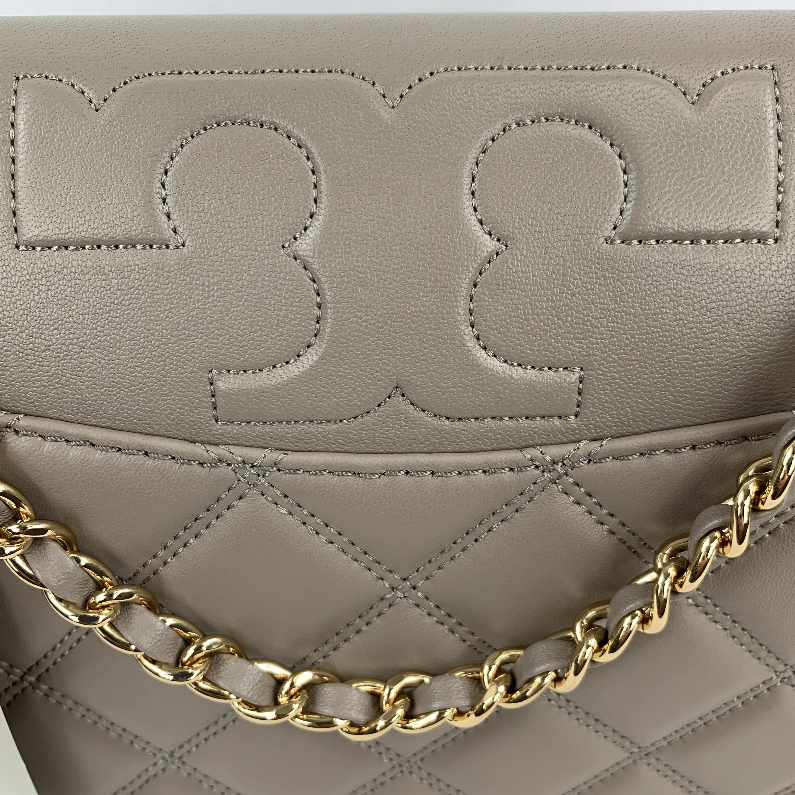 Tory Burch Savannah Shoulder Bag in French Gray