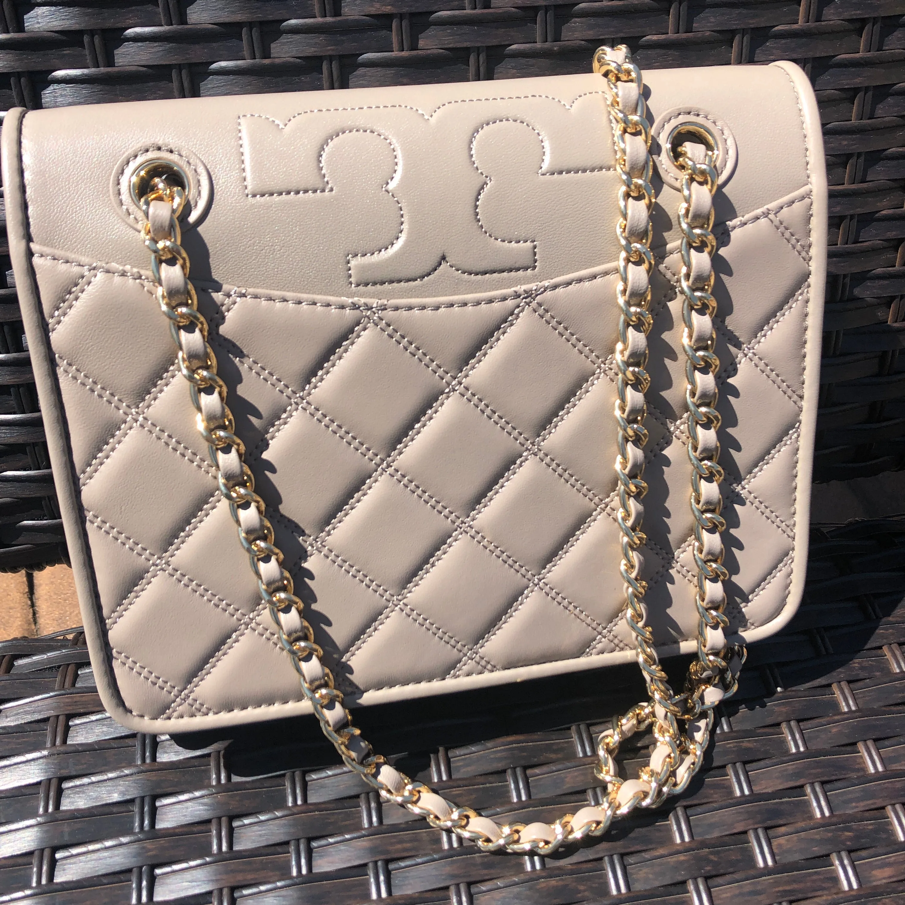 Tory Burch Savannah Shoulder Bag in French Gray