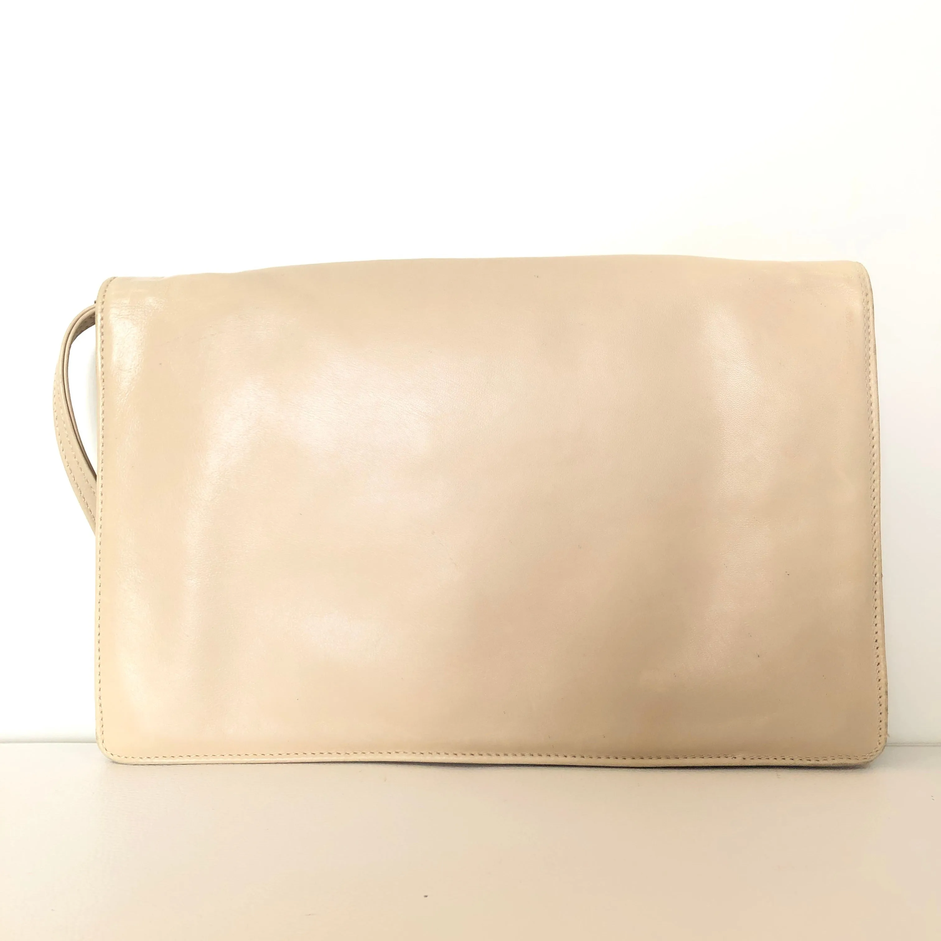 VALENTINO GARAVANI Vintage Cream Clutch Crossbody