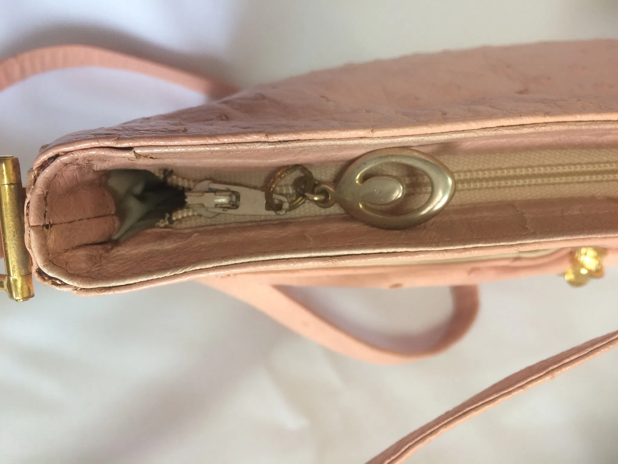 Vintage BALLY genuine milky pink ostrich leather shoulder bag with B logo motif and gathered design at front. Rare masterpiece.