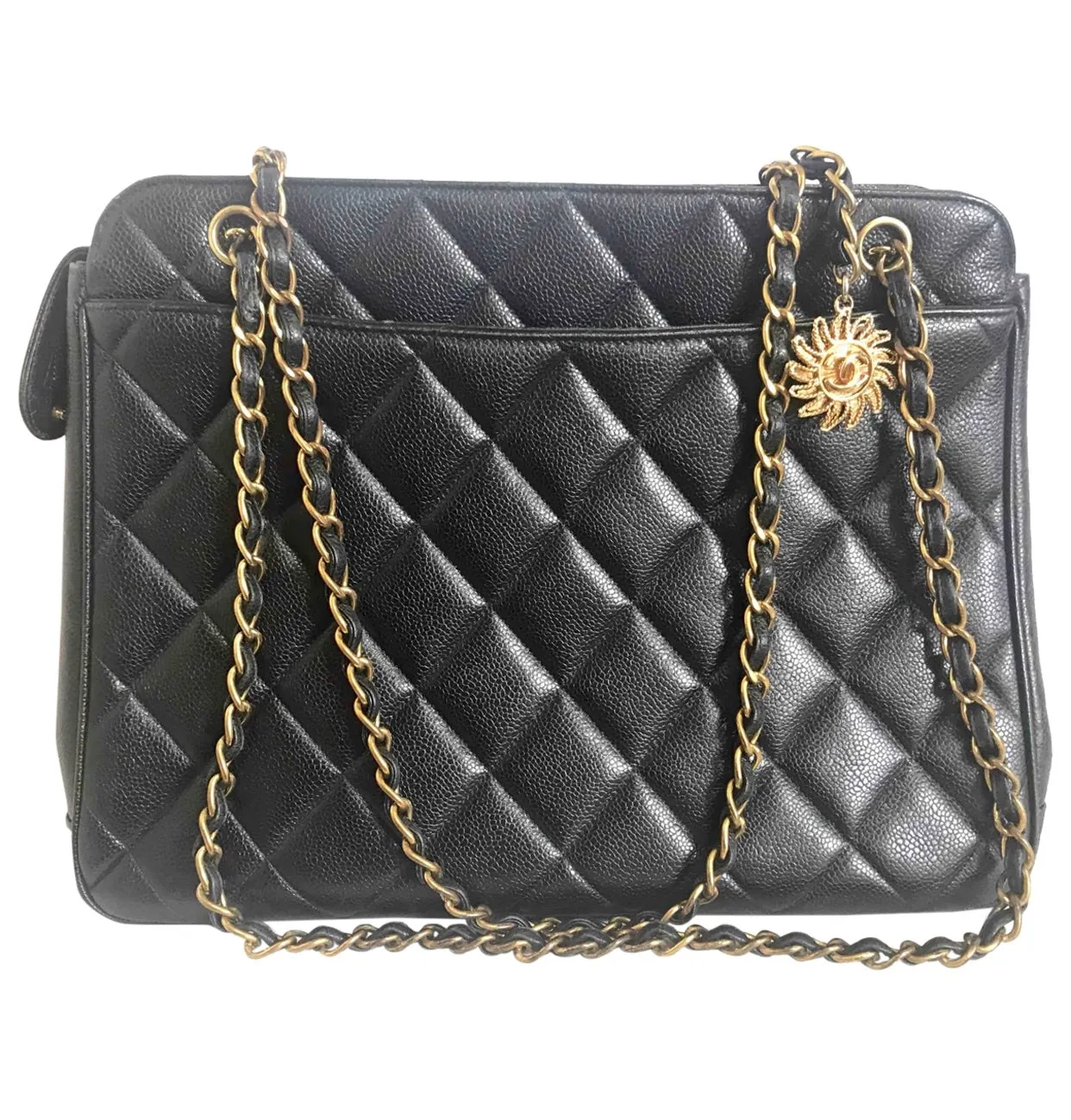Vintage CHANEL black caviar matelasse chain shoulder bag with golden sun flower CC mark charm. Classic daily use bag.050315r5
