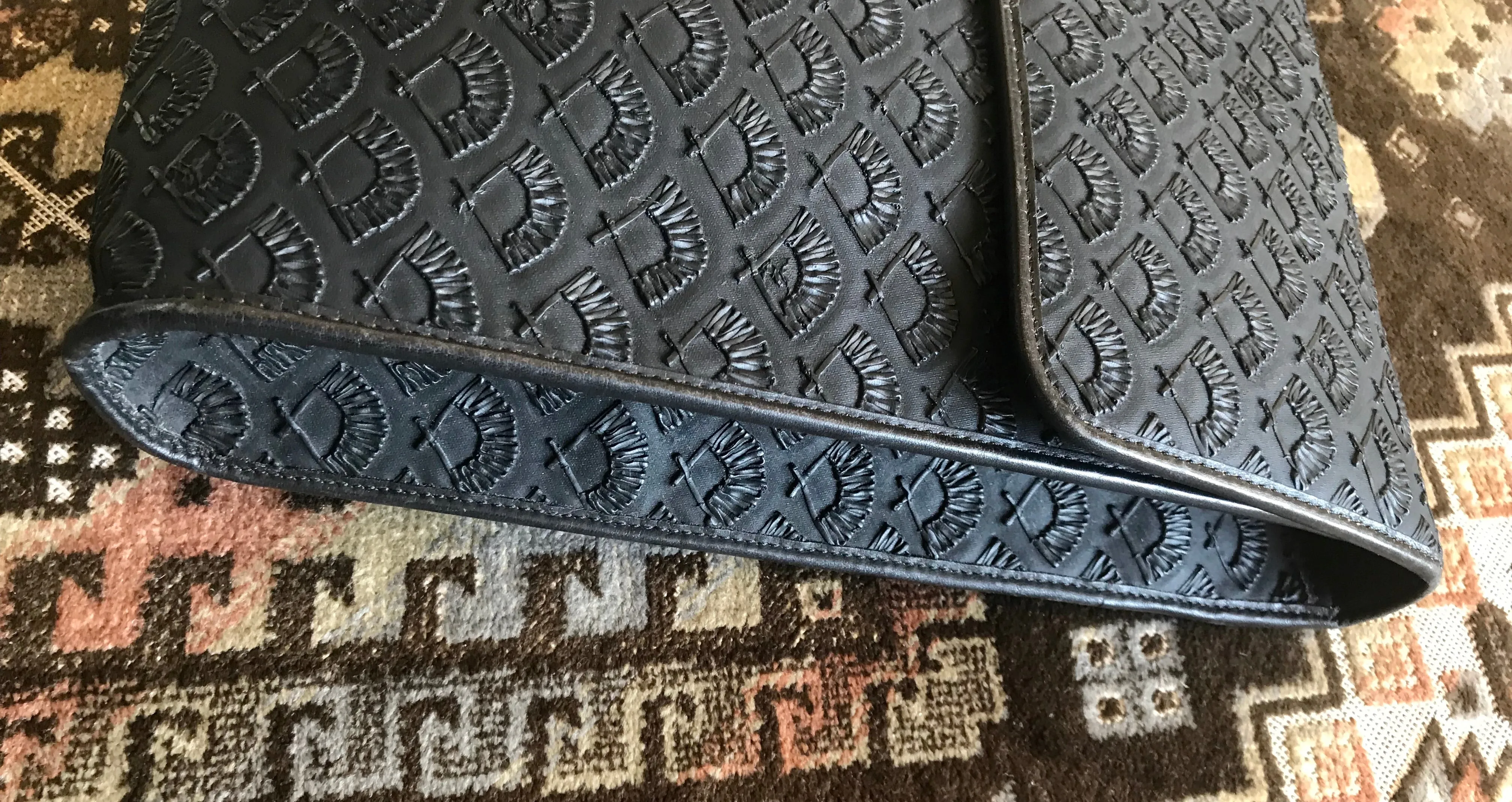Vintage Karl Lagerfeld black fan pattern document bag, portfolio purse with logo motif. Great for unisex and daily use.