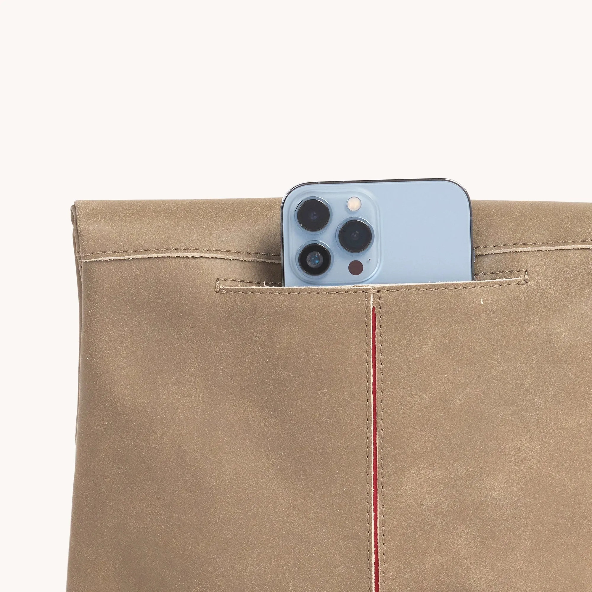 VIP | Pew/Brushed Gold Red Zip | Med