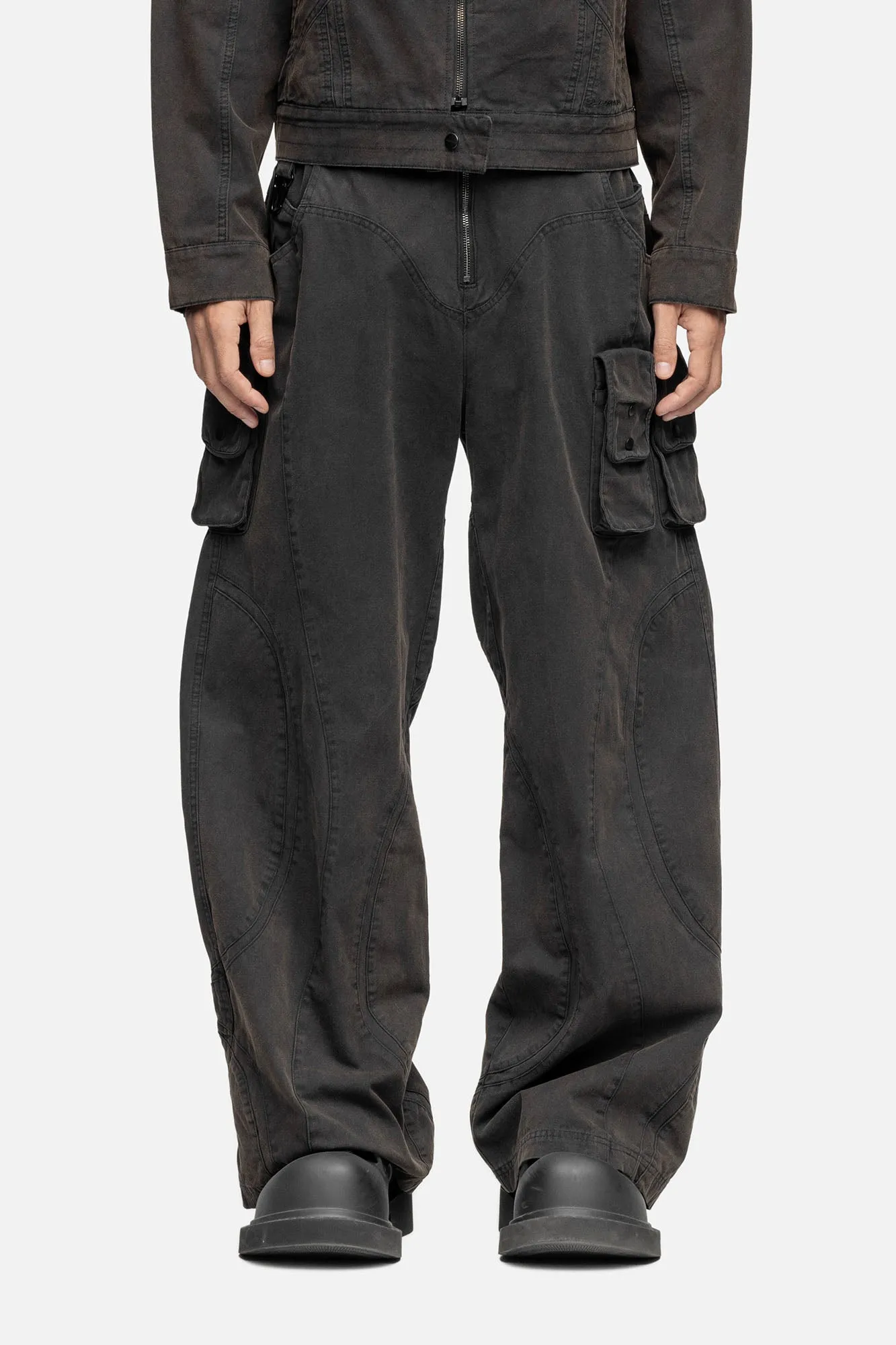 W6 CARGO RUST