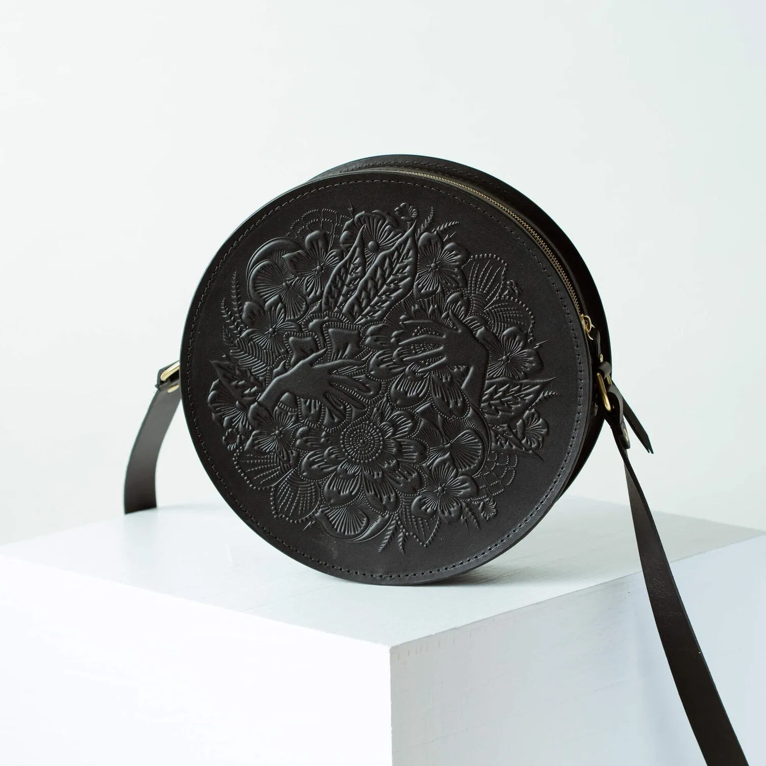 Wholesale - The Circle Crossbody