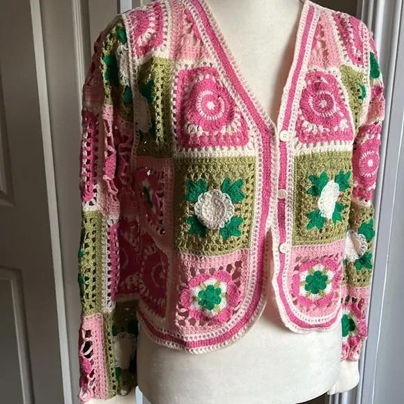 Women’s bohemian patchwork crochet cardigan size small