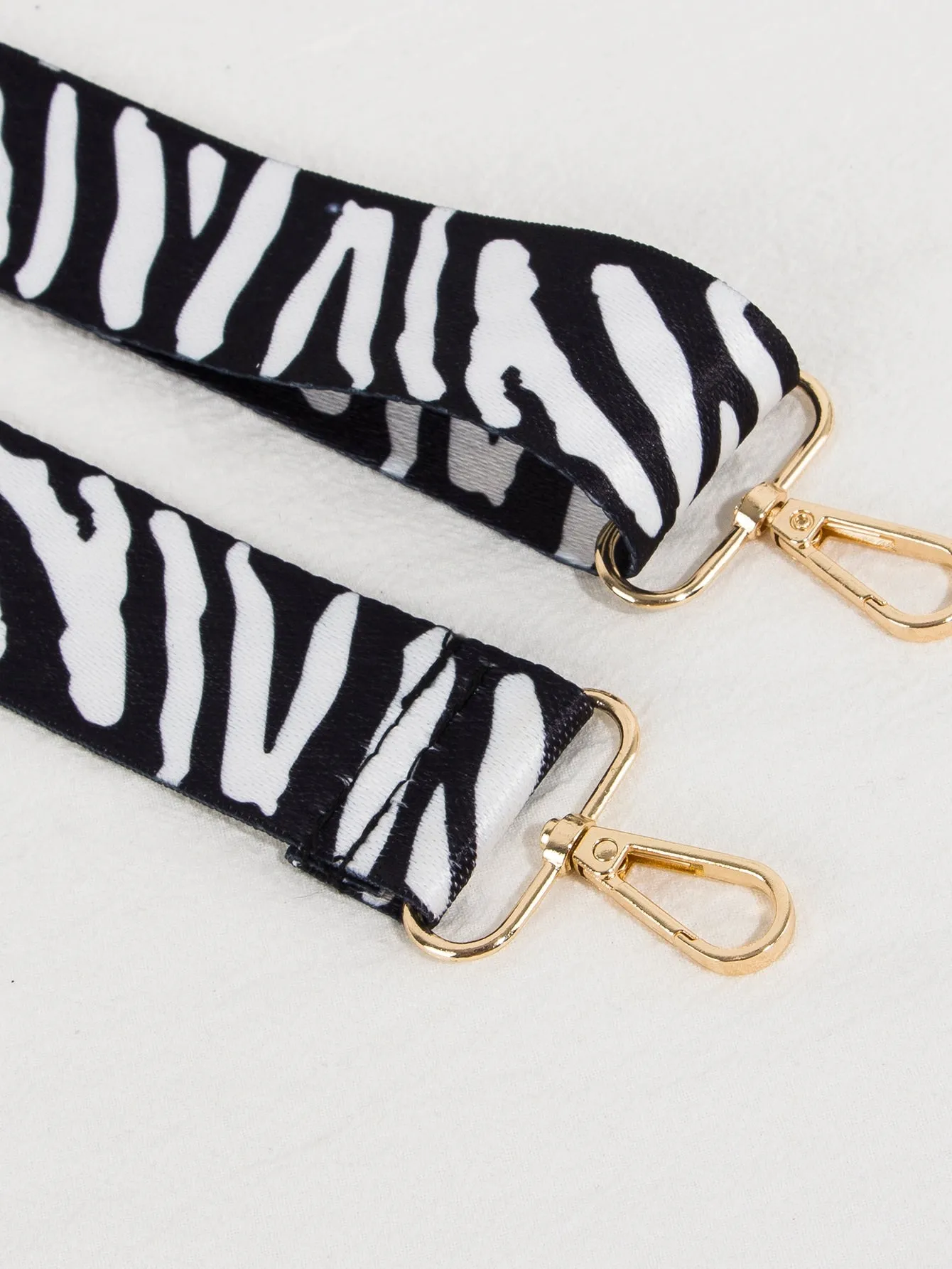 Zebra Striped Pattern Bag Strap - Black and White - FD ⚡